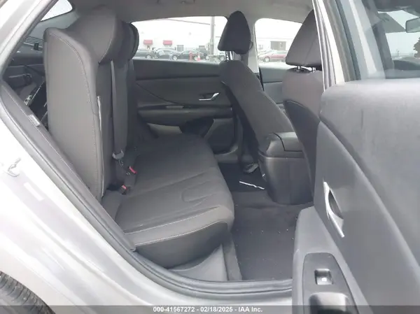 KMHLM4DG9RU806355 2024 HYUNDAI ELANTRA - Image 8