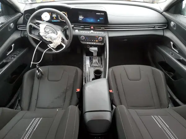 KMHLM4DG9RU810938 2024 HYUNDAI ELANTRA - Image 8
