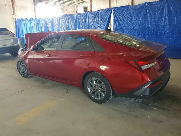 KMHLM4DG9RU811068 2024 HYUNDAI ELANTRA - Image 2