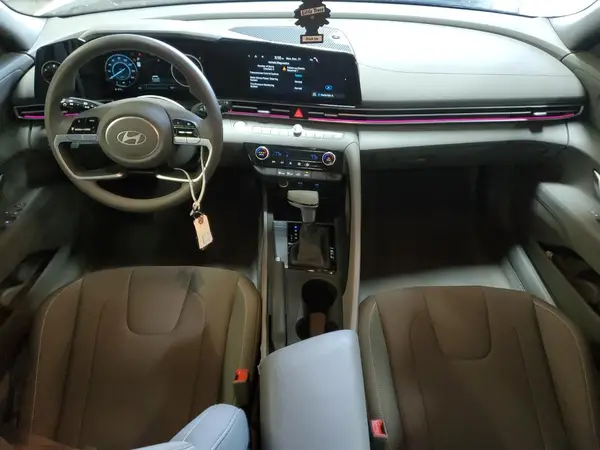 KMHLM4DG9RU811121 2024 HYUNDAI ELANTRA - Image 8