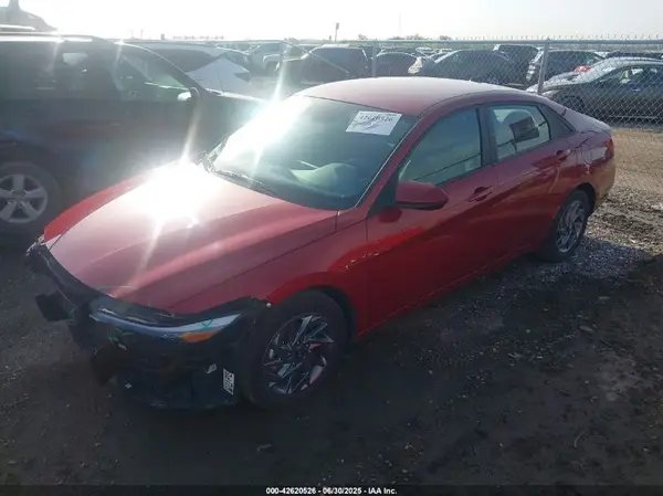 KMHLM4DG9RU822460 2024 HYUNDAI ELANTRA - Image 2