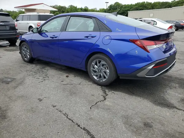 KMHLM4DG9RU822605 2024 HYUNDAI ELANTRA - Image 2