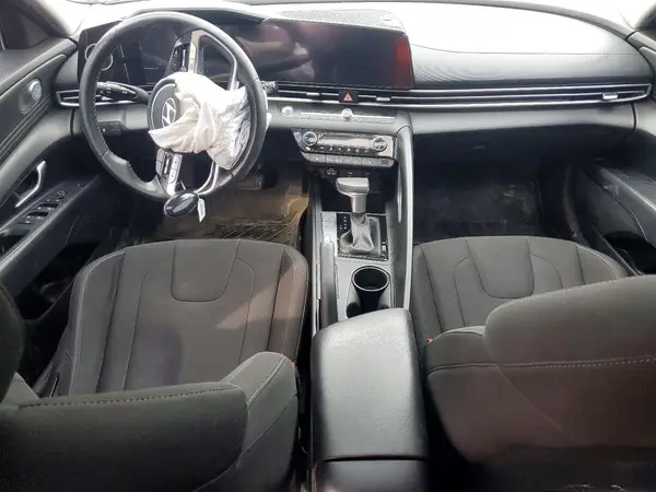 KMHLM4DG9RU827111 2024 HYUNDAI ELANTRA - Image 8