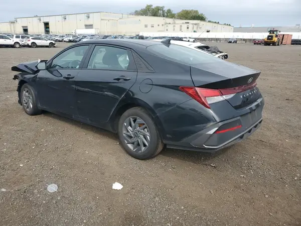 KMHLM4DG9RU836942 2024 HYUNDAI ELANTRA - Image 2