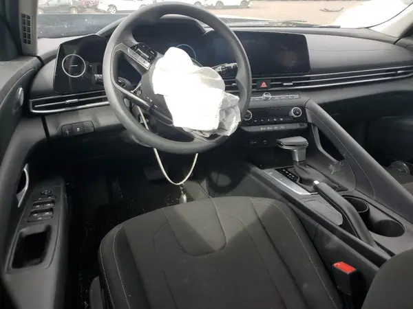 KMHLM4DG9RU836942 2024 HYUNDAI ELANTRA - Image 8