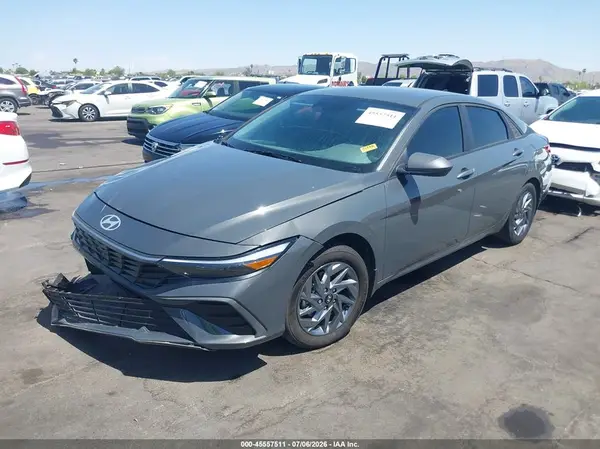 KMHLM4DG9RU839615 2024 HYUNDAI ELANTRA - Image 2
