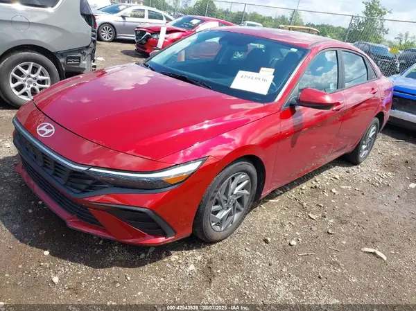 KMHLM4DG9RU840604 2024 HYUNDAI ELANTRA - Image 2