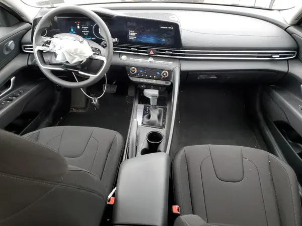 KMHLM4DG9RU847309 2024 HYUNDAI ELANTRA - Image 8