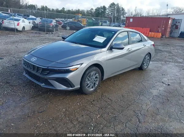 KMHLM4DG9RU852090 2024 HYUNDAI ELANTRA - Image 2