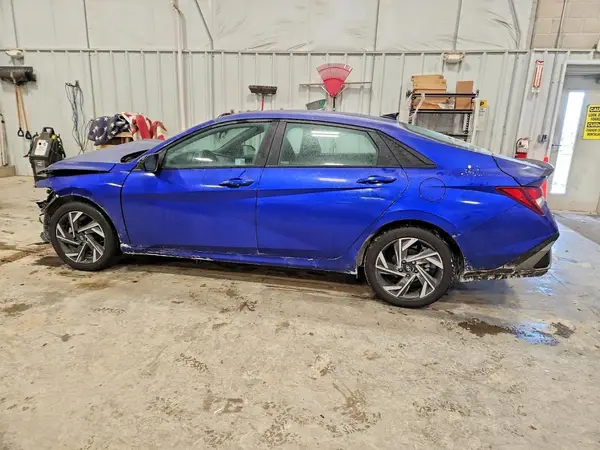 KMHLM4DG9SU000697 2025 HYUNDAI ELANTRA - Image 2