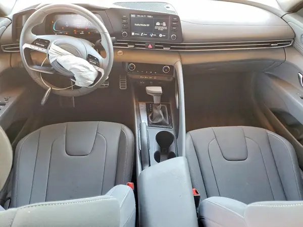 KMHLM4DG9SU039581 2025 HYUNDAI ELANTRA - Image 8