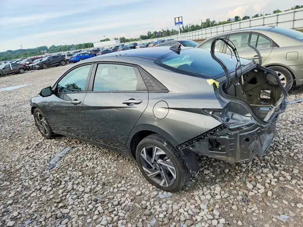 KMHLM4DG9SU063301 2025 HYUNDAI ELANTRA - Image 2