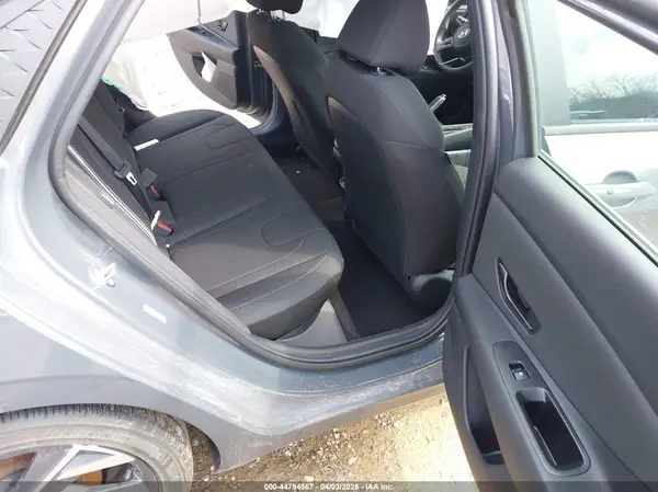 KMHLM4DG9SU082480 2025 HYUNDAI ELANTRA - Image 8