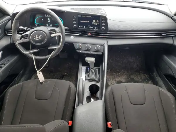 KMHLM4DG9SU093866 2025 HYUNDAI ELANTRA - Image 8