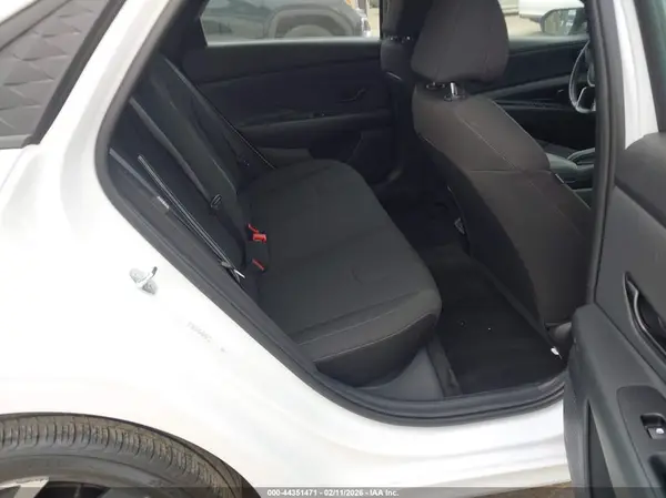 KMHLM4DG9SU866934 2025 HYUNDAI ELANTRA - Image 8