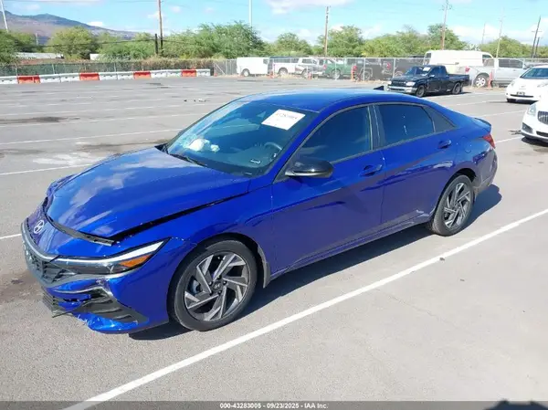 KMHLM4DG9SU868506 2025 HYUNDAI ELANTRA - Image 2