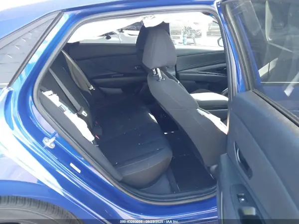 KMHLM4DG9SU868506 2025 HYUNDAI ELANTRA - Image 8