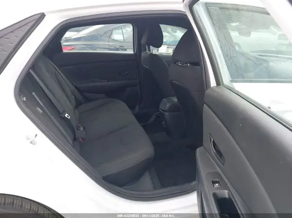 KMHLM4DG9SU868568 2025 HYUNDAI ELANTRA - Image 8