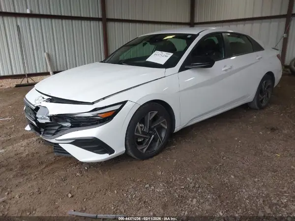 KMHLM4DG9SU871938 2025 HYUNDAI ELANTRA - Image 2