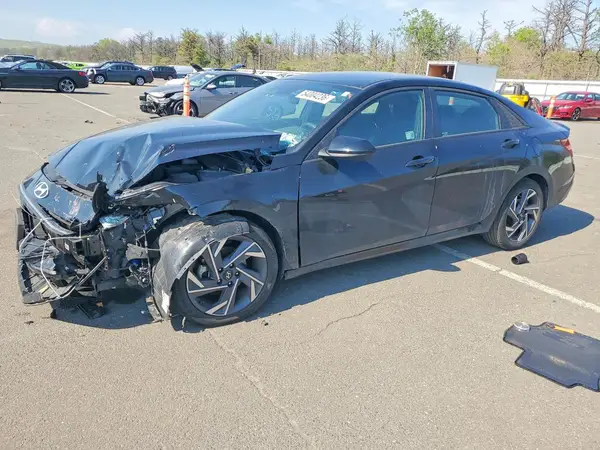 KMHLM4DG9SU887881 2025 HYUNDAI ELANTRA - Image 1