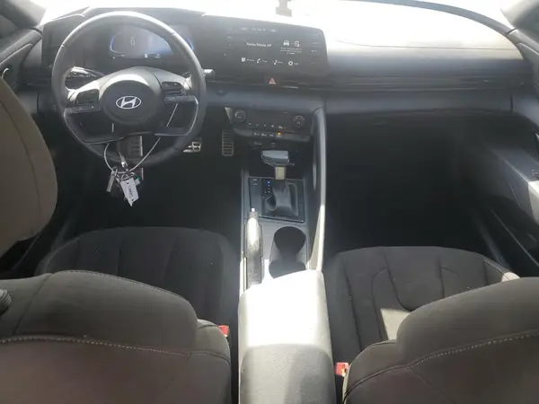KMHLM4DG9SU891445 2025 HYUNDAI ELANTRA - Image 8