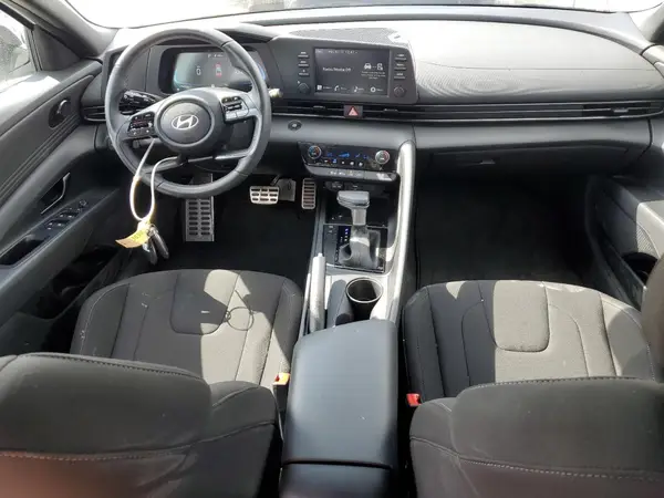 KMHLM4DG9SU903917 2025 HYUNDAI ELANTRA - Image 8