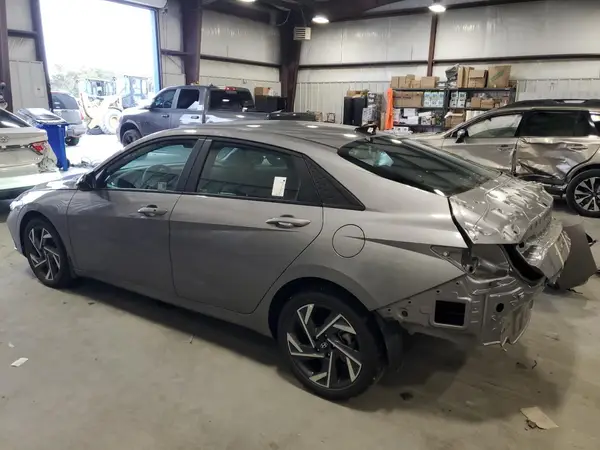 KMHLM4DG9SU907014 2025 HYUNDAI ELANTRA - Image 2