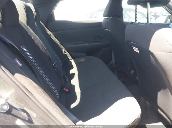 KMHLM4DG9SU909488 2025 HYUNDAI ELANTRA - Image 8