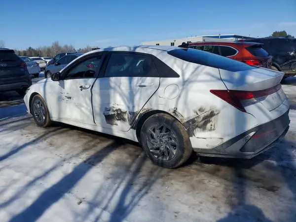 KMHLM4DG9SU922726 2025 HYUNDAI ELANTRA - Image 2