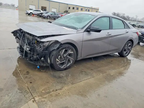 KMHLM4DG9SU923245 2025 HYUNDAI ELANTRA - Image 1