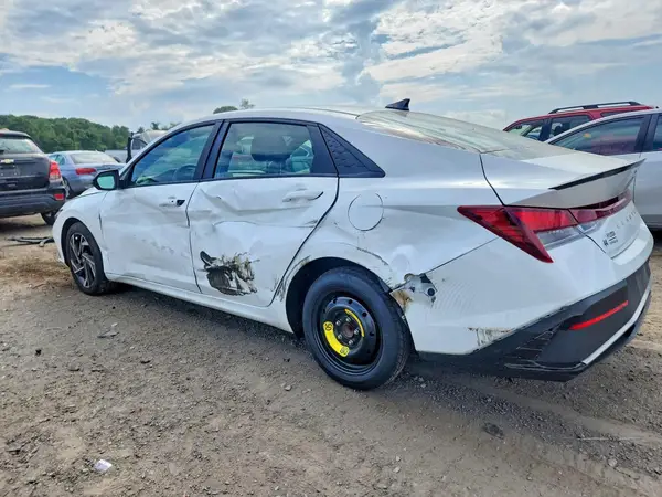 KMHLM4DG9SU926209 2025 HYUNDAI ELANTRA - Image 2