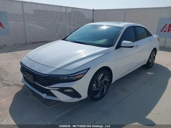 KMHLM4DG9SU929501 2025 HYUNDAI ELANTRA - Image 2