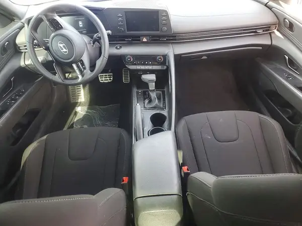 KMHLM4DG9SU930423 2025 HYUNDAI ELANTRA - Image 8