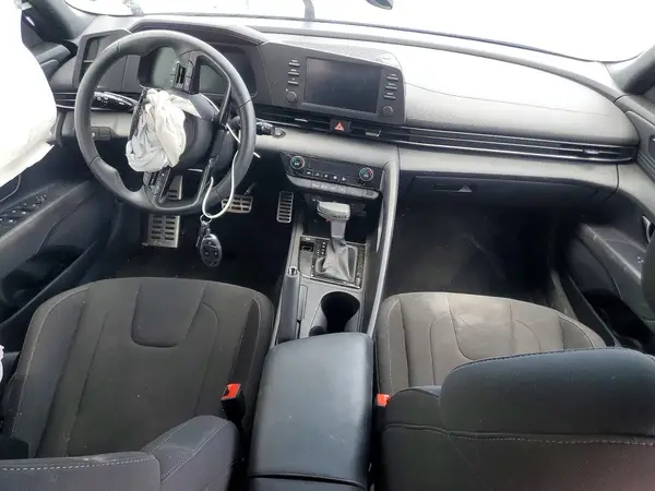 KMHLM4DG9SU931538 2025 HYUNDAI ELANTRA - Image 8