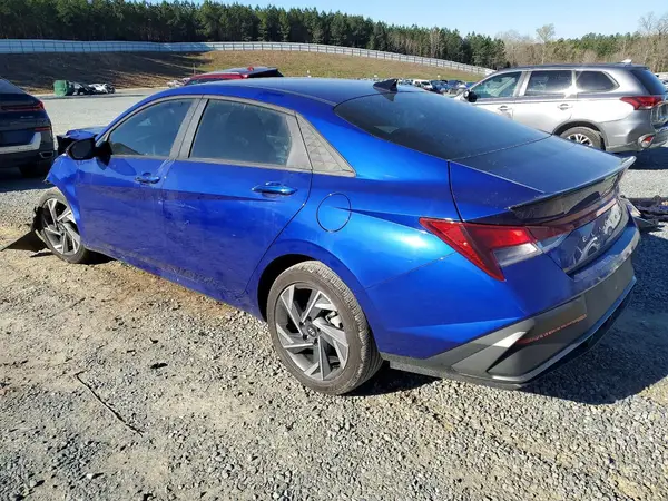 KMHLM4DG9SU932379 2025 HYUNDAI ELANTRA - Image 2