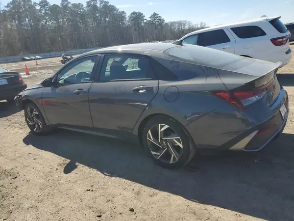 KMHLM4DG9SU935041 2025 HYUNDAI ELANTRA - Image 2