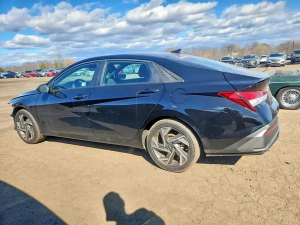 KMHLM4DG9SU935492 2025 HYUNDAI ELANTRA - Image 2