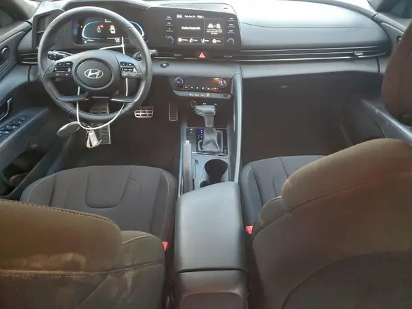 KMHLM4DG9SU939901 2025 HYUNDAI ELANTRA - Image 8