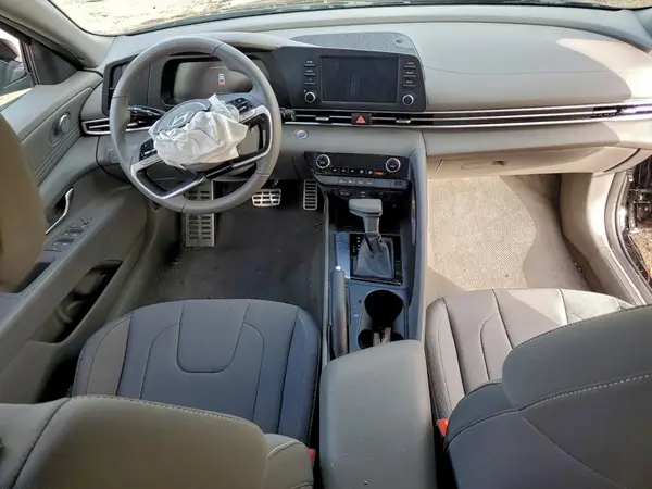 KMHLM4DG9SU950364 2025 HYUNDAI ELANTRA - Image 8