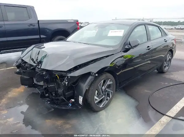 KMHLM4DG9SU951160 2025 HYUNDAI ELANTRA - Image 2