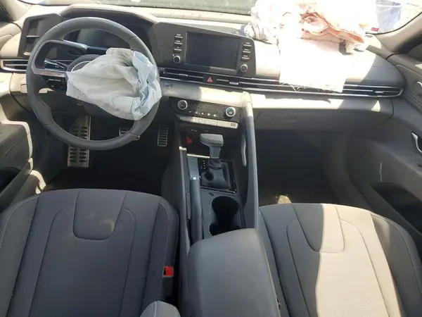 KMHLM4DG9SU954429 2025 HYUNDAI ELANTRA - Image 8