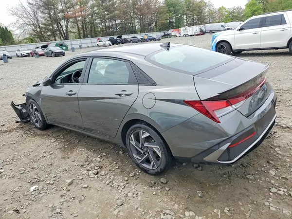 KMHLM4DG9SU960067 2025 HYUNDAI ELANTRA - Image 2
