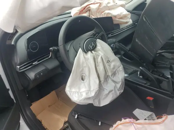 KMHLM4DG9SU965575 2025 HYUNDAI ELANTRA - Image 8