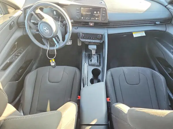 KMHLM4DG9SU973126 2025 HYUNDAI ELANTRA - Image 8