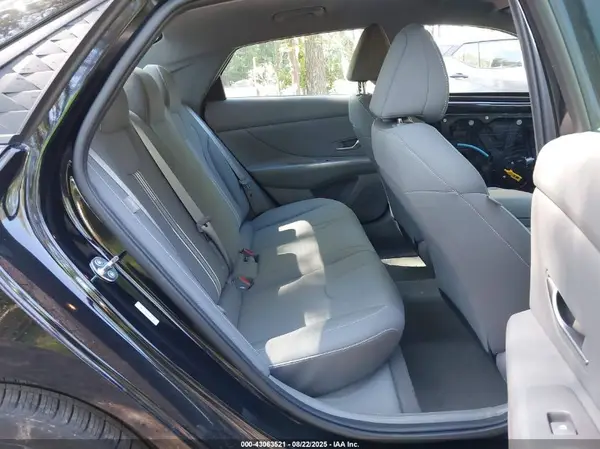 KMHLM4DG9SU973191 2025 HYUNDAI ELANTRA - Image 8