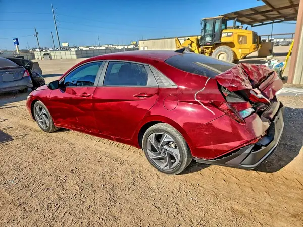 KMHLM4DG9SU973370 2025 HYUNDAI ELANTRA - Image 2