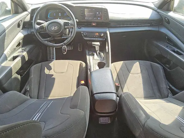 KMHLM4DG9SU984241 2025 HYUNDAI ELANTRA - Image 8