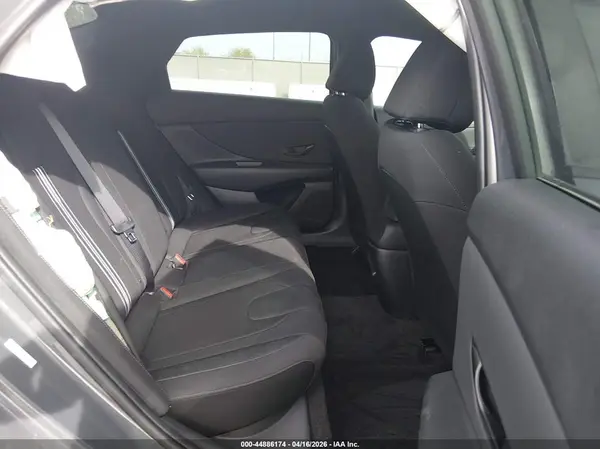 KMHLM4DG9SU984952 2025 HYUNDAI ELANTRA - Image 8