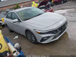 KMHLM4DG9SU992985 2025 HYUNDAI ELANTRA