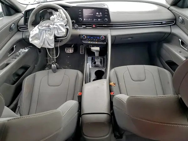 KMHLM4DG9SU993554 2025 HYUNDAI ELANTRA - Image 8